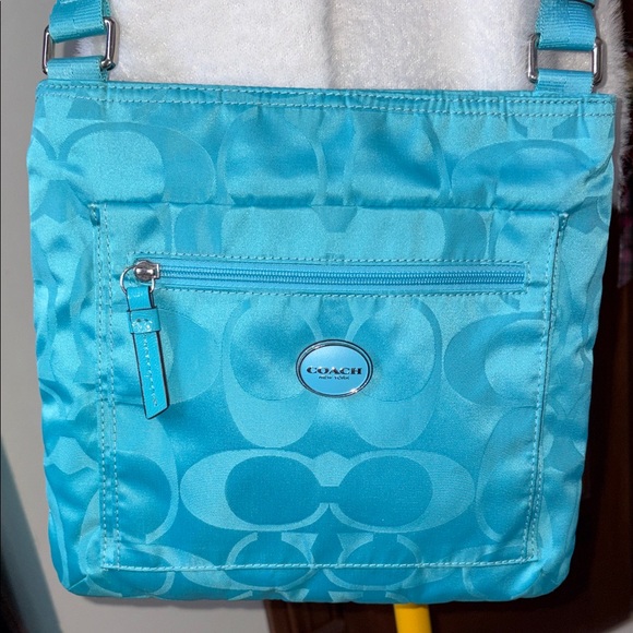 Coach Handbags - Coach  Getaway signature monogram jacquard  aqua blue Crossbody/shoulder bag